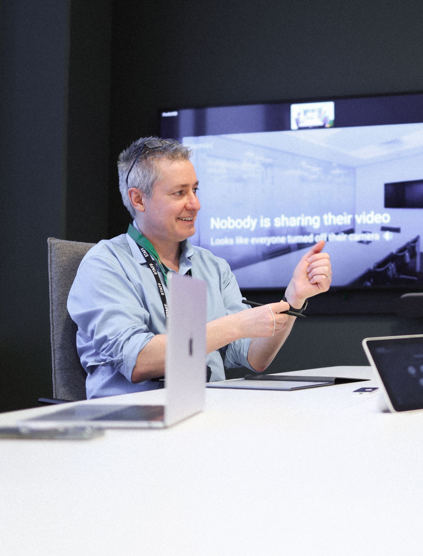 Martin Peacock, co-founder of Zimmer & Peacock, discussing quality management at the table